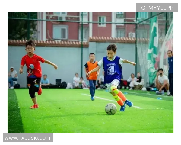 原地足球的魅力与技巧解析让你在家也能享受足球乐趣